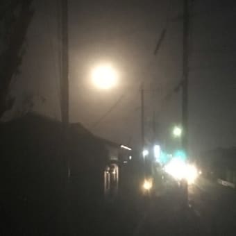 大きな月
