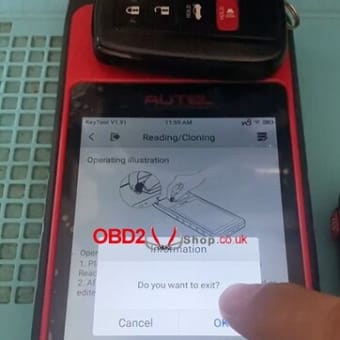 Autel KM100 を使用してトヨタ スマート キーのロックを解除する方法