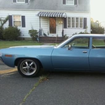 This 70s Big Blue Machine Was A Beauty. ๐๐๐๐ฅฐ๐๐๐๐๐๐