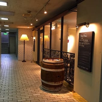 中区大手町『シェ・モモ』