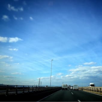 流石に・・・・・……(o_ _)oパタッ。