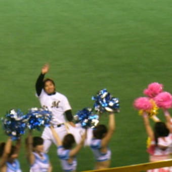 歌手里崎（ロッテ－阪神５回戦）