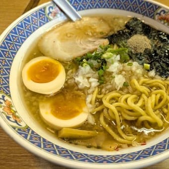 #9416 花楽の背脂にぼし麺🍜