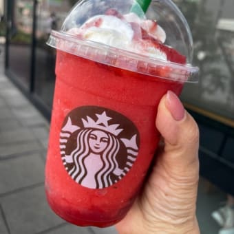 THE 苺 フラペチーノスペシャル Ver.（スターバックス）