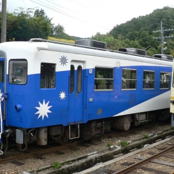 超赤字路線でも観光列車満員