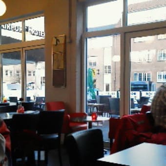 2012-04-17 03:40:27