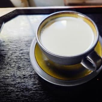 ２0２４・６・５　遅い昼飯は山田牧場の見晴茶屋。たけのこ汁の季節がきた。