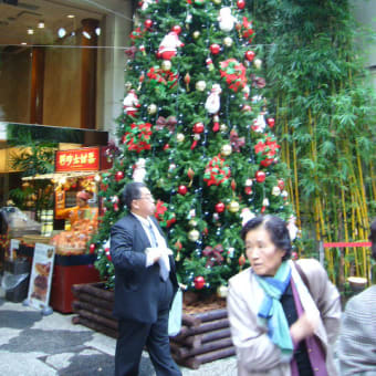 中華街もクリスマス「聘珍樓」。