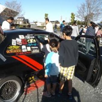 ドリフト走行車の展示会