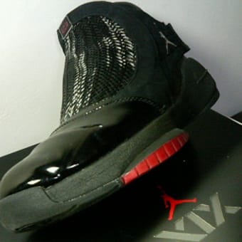 AIR JORDAN 19