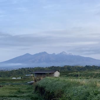 薪割りの準備で明野工房へ