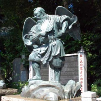 涼を求めて高尾山へ