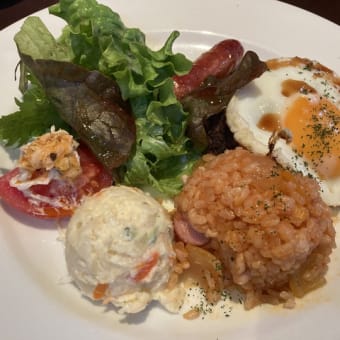 【西鯖江】福井・鯖江、ハンバーグが大人気のお店にてランチ★「フォアグラ入りハンバーグのベーコン巻きロースト」「お子様プレート」（ビストロシトラス）