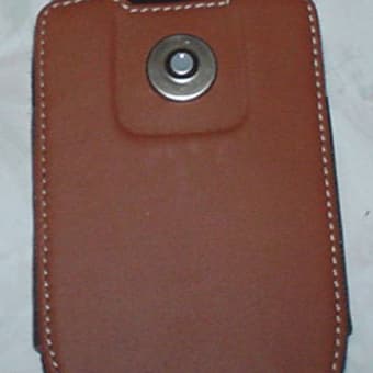 Nokia E61の新しいケースCovertecの感じ