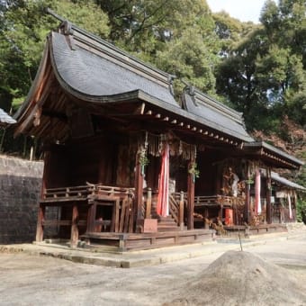 石座神社