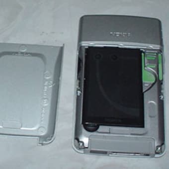 Nokia E61使い始めました