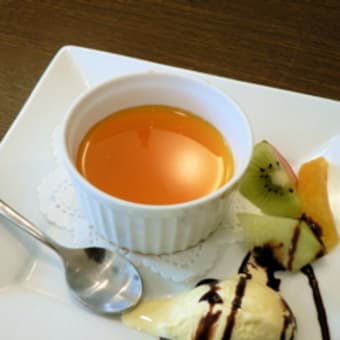 “神戸デュシャン”  ランチのデザート  プリン
