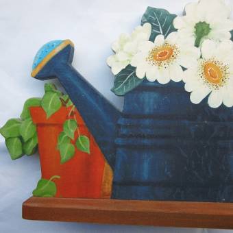 雛菊とジョウロ　　25×15