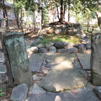 学習院大学　乃木大将経営榊壇