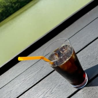 鶴見緑地内のサテンでアイスコーヒーを飲みました　2024年6月7日
