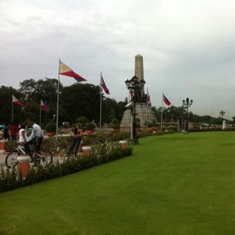 フィリピン共和国の象徴－「リサール公園」