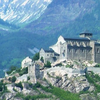 スイス モンブラン地方で撮った古城