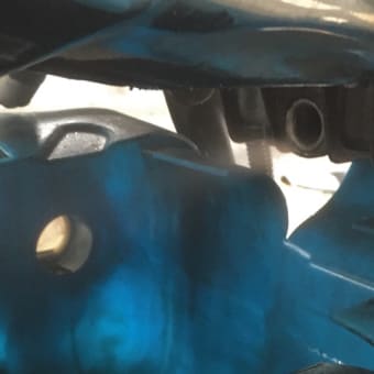 春の恒例行事 R100のオイル交換してみた。