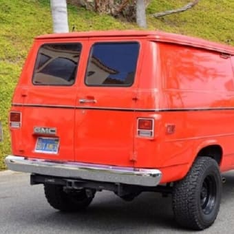 This Van Was A Beautifully Brutal Monster. ๐๐๐๐ฅฐ๐๐๐๐๐๐