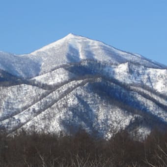 冬の日高山脈：１０／０１／１７