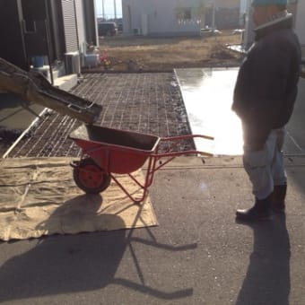 茨城 稲敷 駐車場 コンクリート 凍結 車庫 打設 凍り止め 打ち込み 工事 