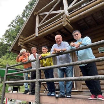 旧友5人とログハウスでシルバーＢＢＱ
