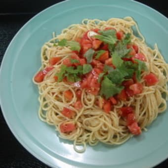 トマトと大葉の冷たいスパゲティー