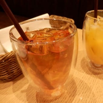 噂のマックスブレナーチョコレートバーへ行ってみた。