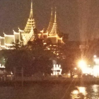 タイ　バンコク ／ 「王宮」、「エメラルド寺院」10月01～29日までクローズ
