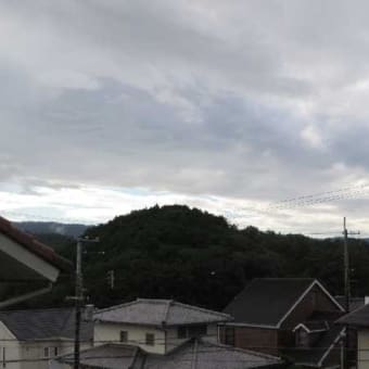 台風12号、三重県に上陸し西進