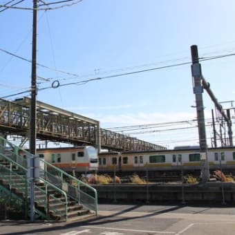 昭和遺産　三鷹の跨線橋