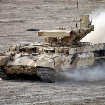 958)ロシア軍　BMP-T 戦車支援戦闘車 　BTR-80 装甲兵員輸送車