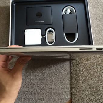 MacBookPro 15inch Retina Display ME294J/A 購入。