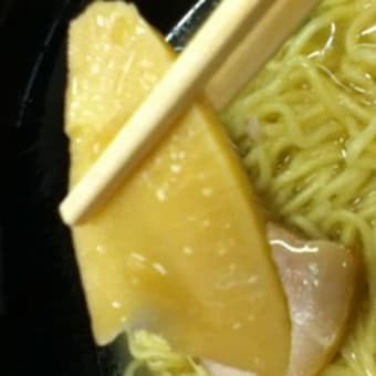大阪昼ゴハン　別皿1枚目　英聖上海拉麺　 KIZUNA
