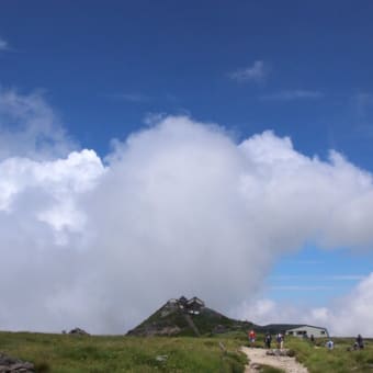 鳥海山と月山（2019年8月11日～13日）後半