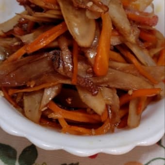 塩ビ管ごぼうの収穫　最悪な結果(^_^;)