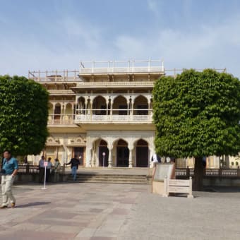 北インドへの春旅 　ー ムガール帝国の往時を偲ぶ ー