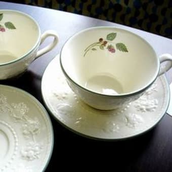 WEDGWOODティーカップ＆ソーサー