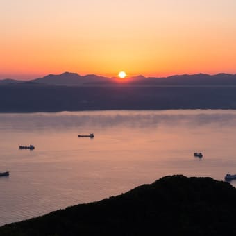 函館湾と夕陽