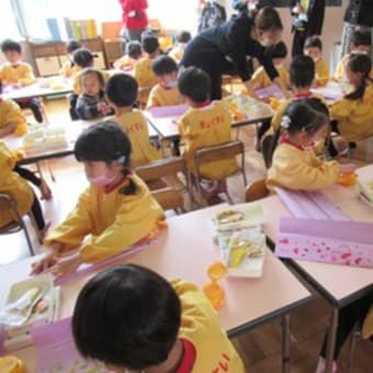4歳児　自由参観（スカーレット2組）🍁