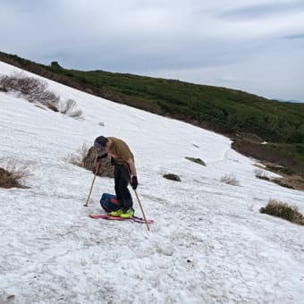 赤岳で雪渓滑り　令和7年6月21日（土）