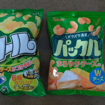 カールとパックル（チーズ味）