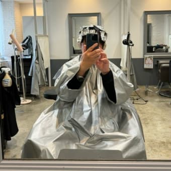 美容院に行ってました　k-hashii-japan　2024年11月17日