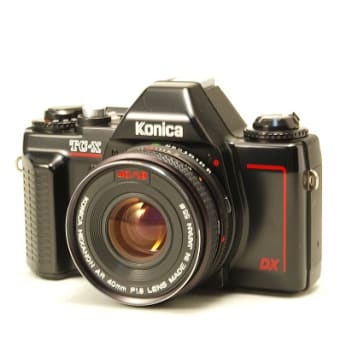 フジフィルム、コニカ、アグファ　　フィルム３社のフィルム一眼レフ・ビジネス展開