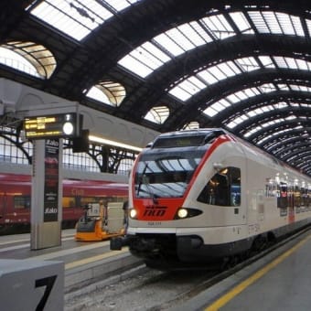 ミラノ中央駅で見た列車